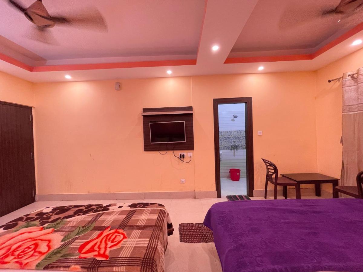 פורי Hotel Deo מראה חיצוני תמונה