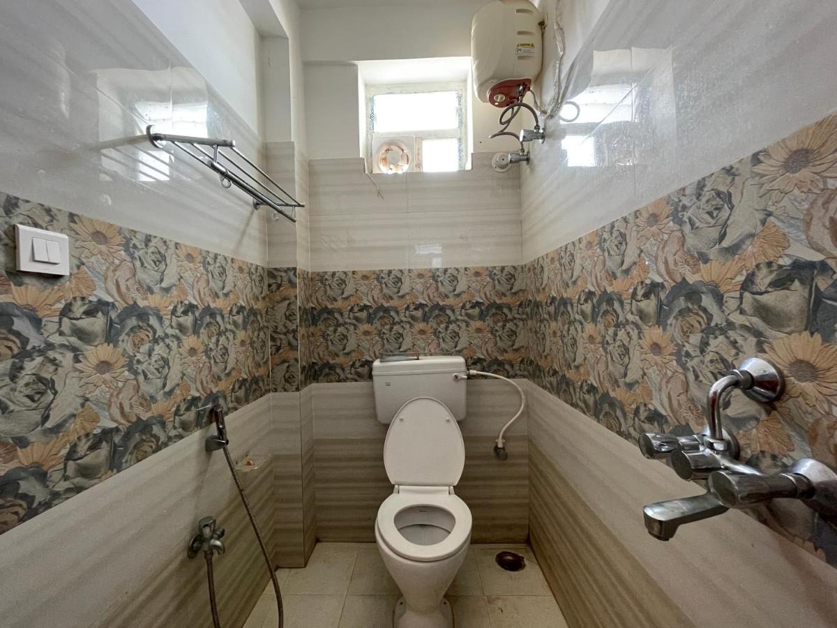 פורי Hotel Deo מראה חיצוני תמונה